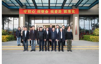 中国城投八局隆重举行“华侨大学研究生工作站”揭